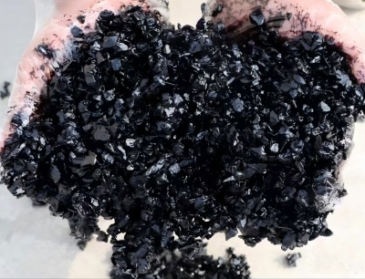 铁山沥青冷补料（沥青砂）的优势特点与施工流程解析