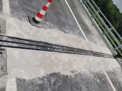 铁山伸缩缝更换后浇筑材料快速结构修补料速砼的产品特点及施工流程​